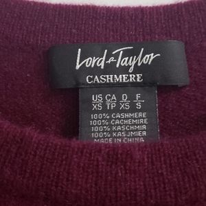 Pure cashmere pullover.